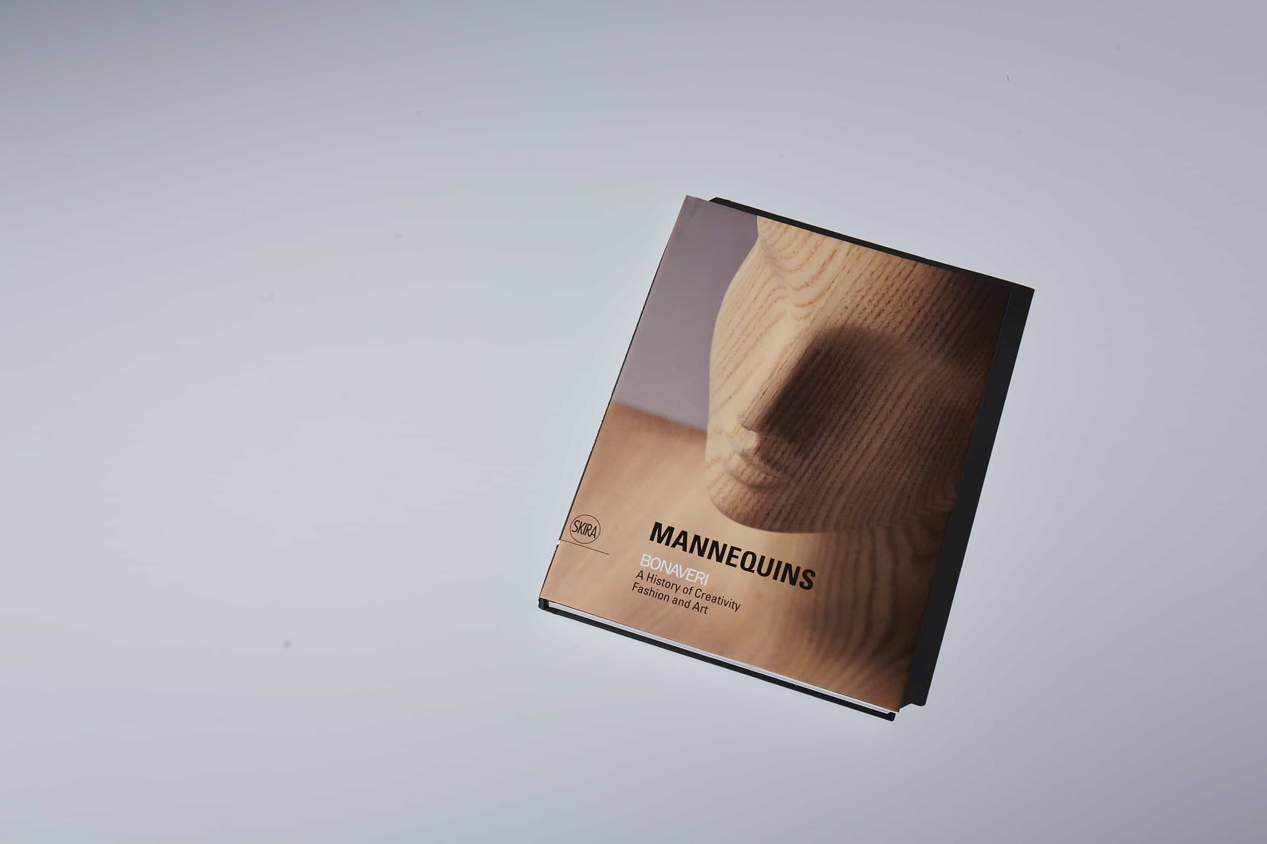 The Bonaveri Mannequin Book