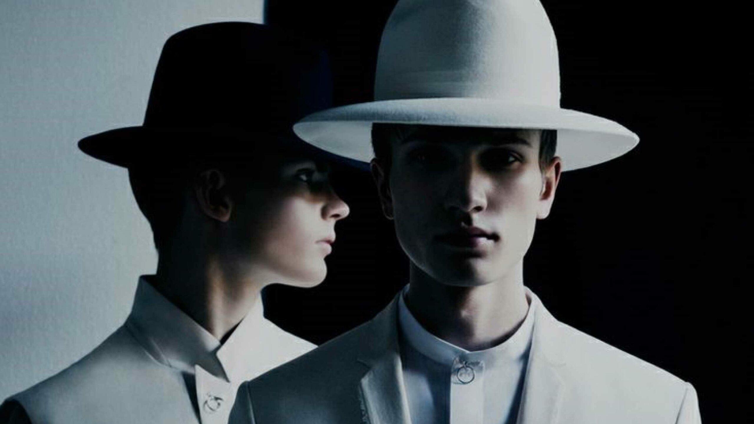 美品 値下げJASON WUトレーナー jason-wu-02.jpg