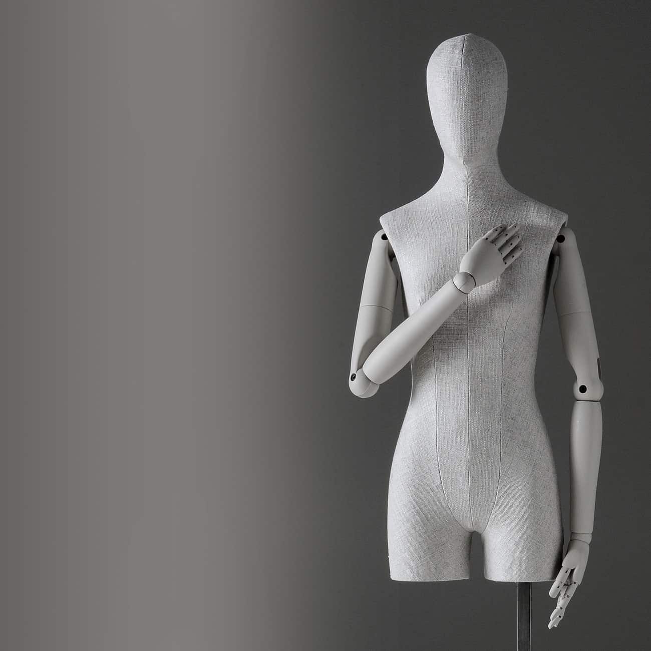 Sartorial Women | Female bust form and pelvis with articulated arms