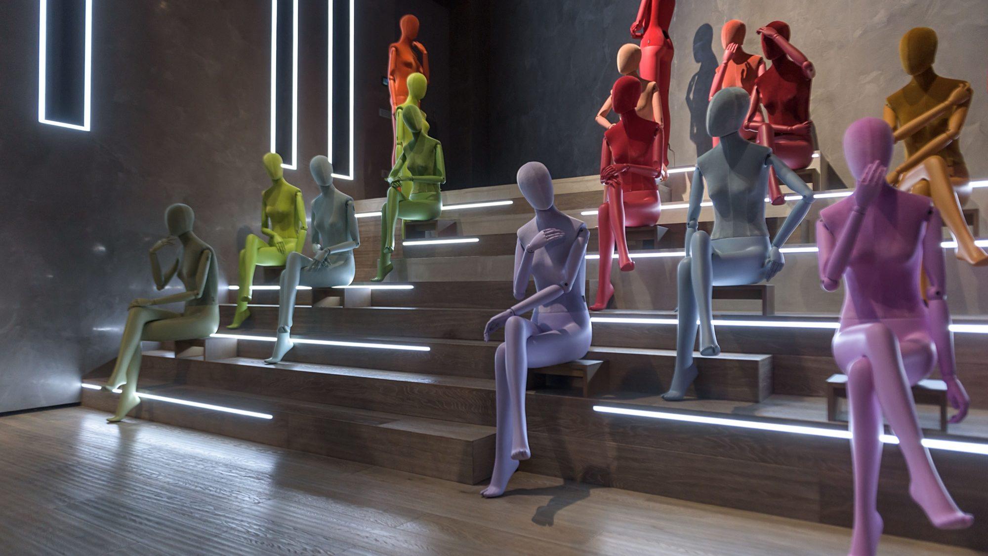 Italian Mannequins And Bust Forms Bonaveri