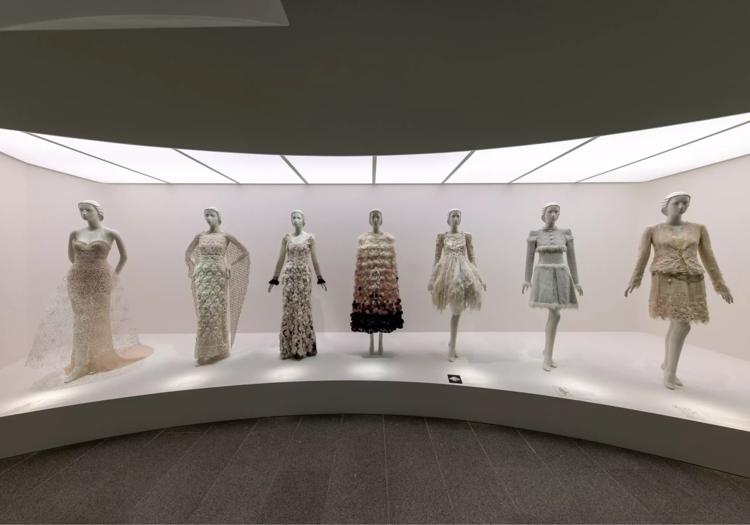 Gallery View, Artisanal Line Photo &copy; The Metropolitan Museum of Art