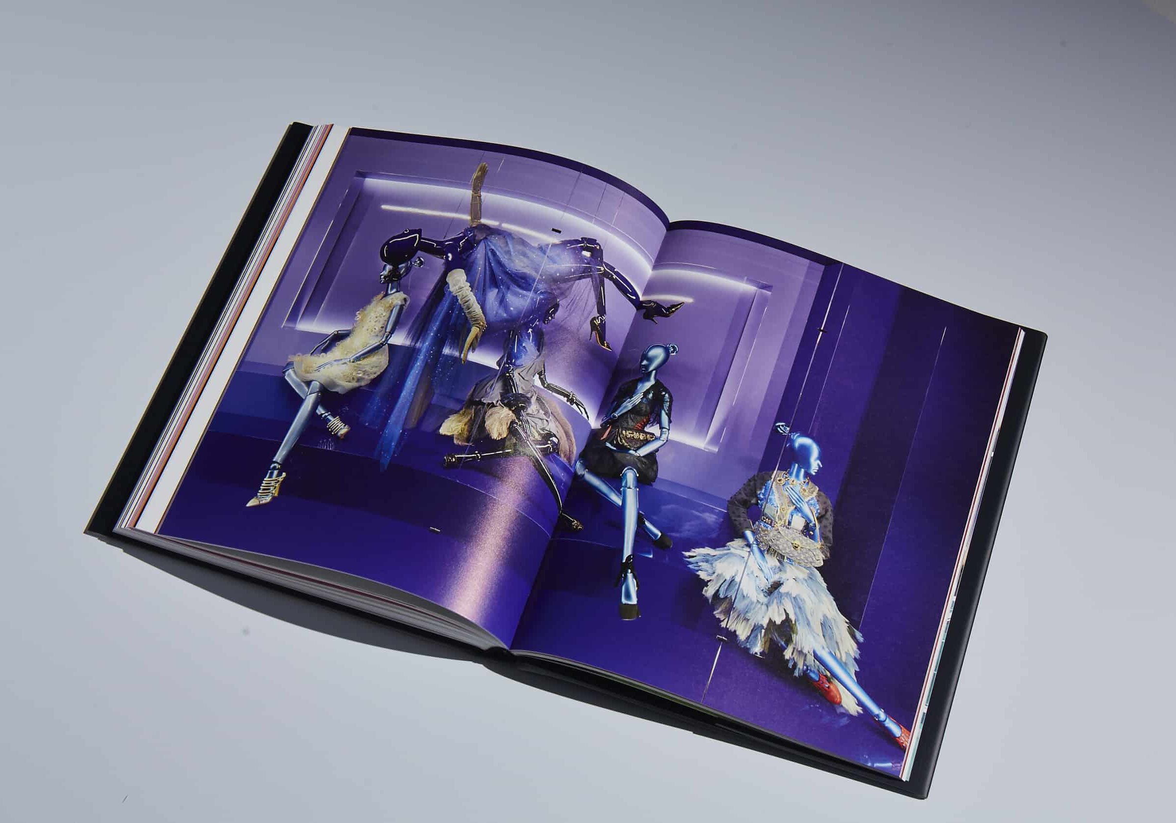 The Bonaveri Mannequin Book