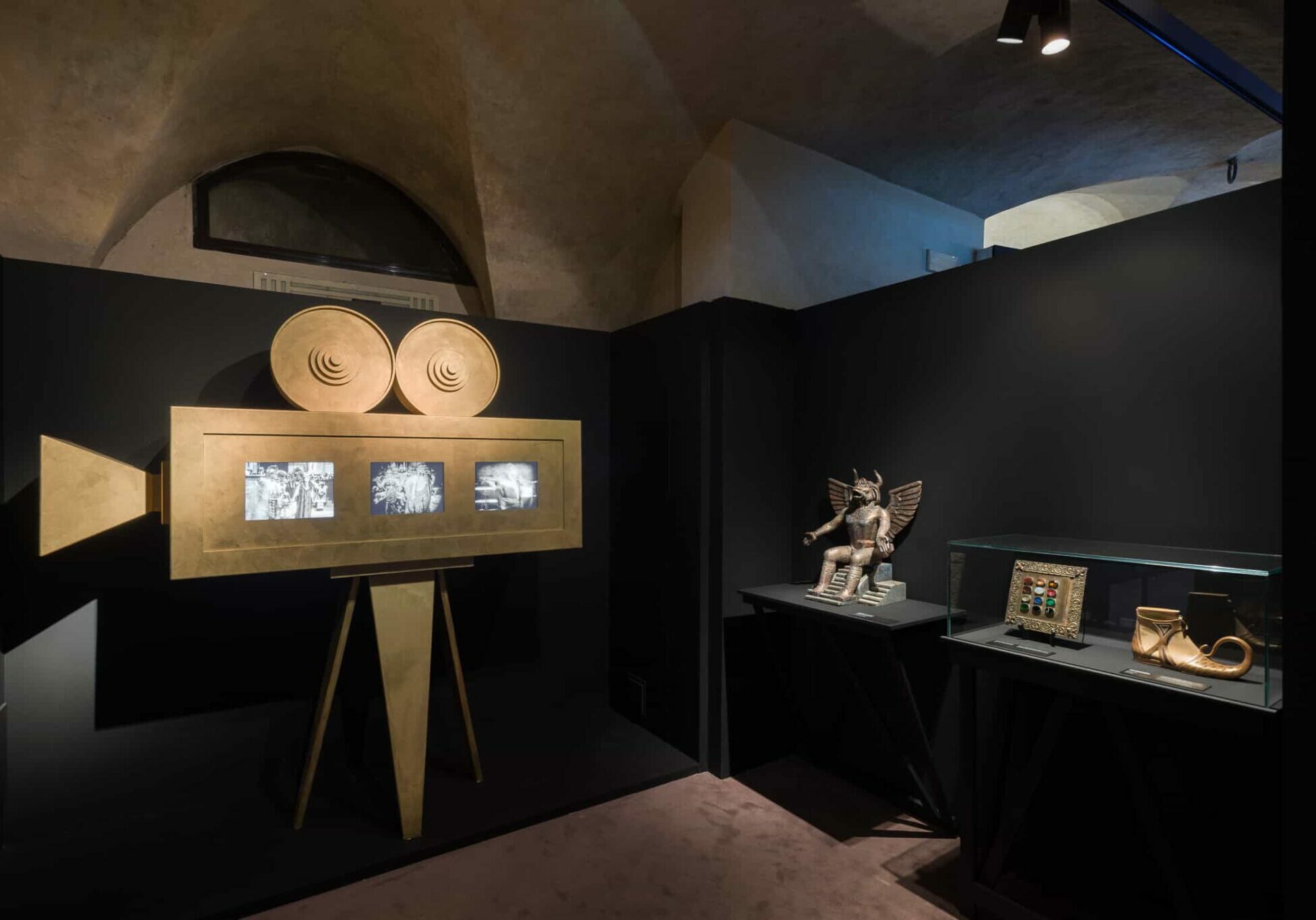 salvatore-ferragamo-italy-in-hollywood-01