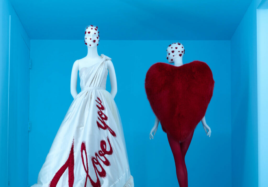 the met exhibition camp notes on fashion schlappi 2200 - 25