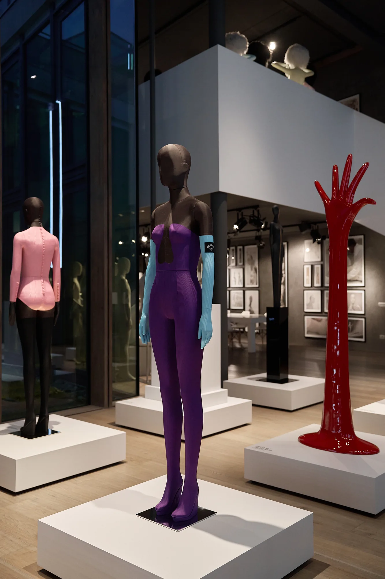 Artisanal detail showcasing Bonaveri's manufacturing excellence (Image 8 of 198)