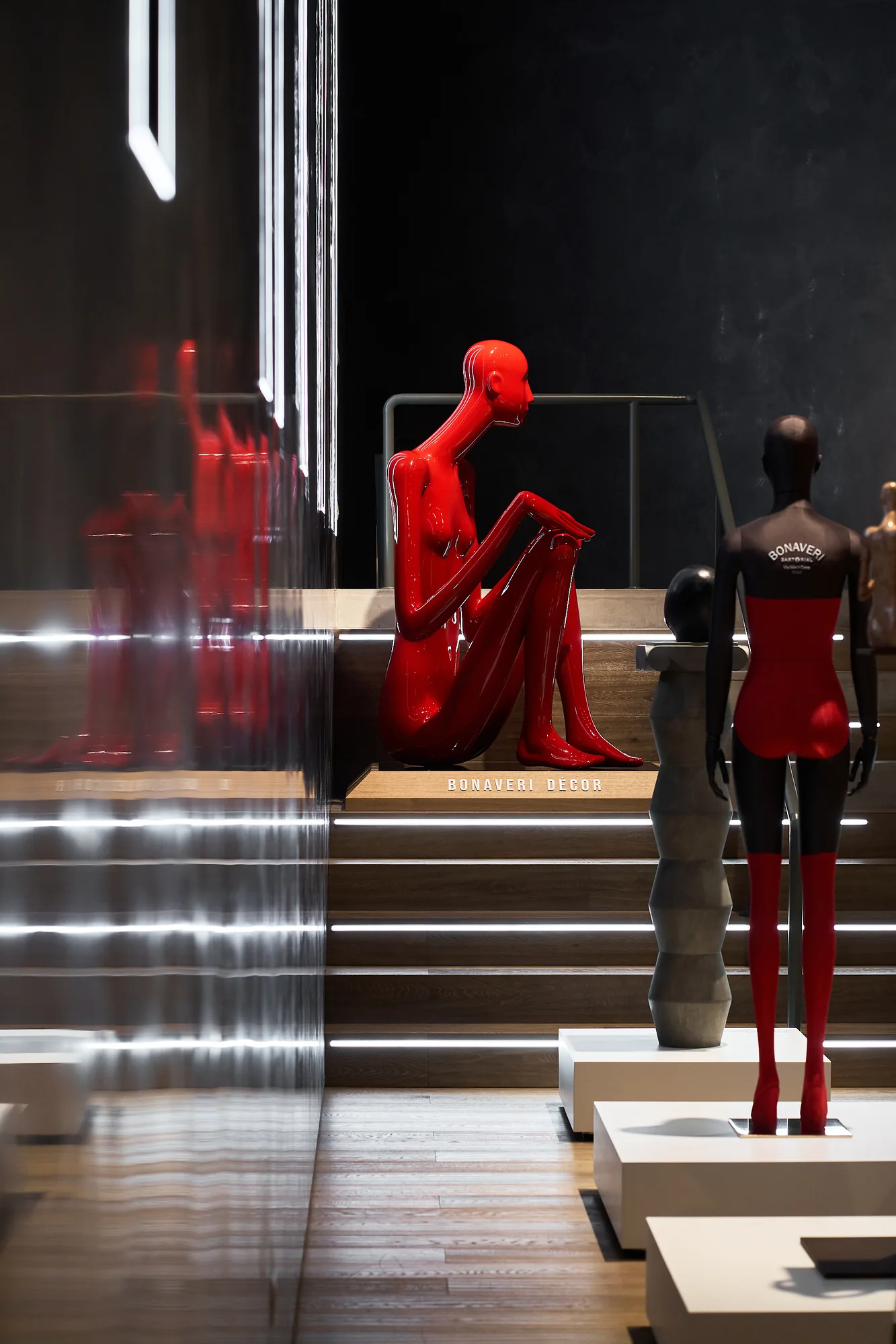 Artisanal detail showcasing Bonaveri's manufacturing excellence (Image 128 of 198)