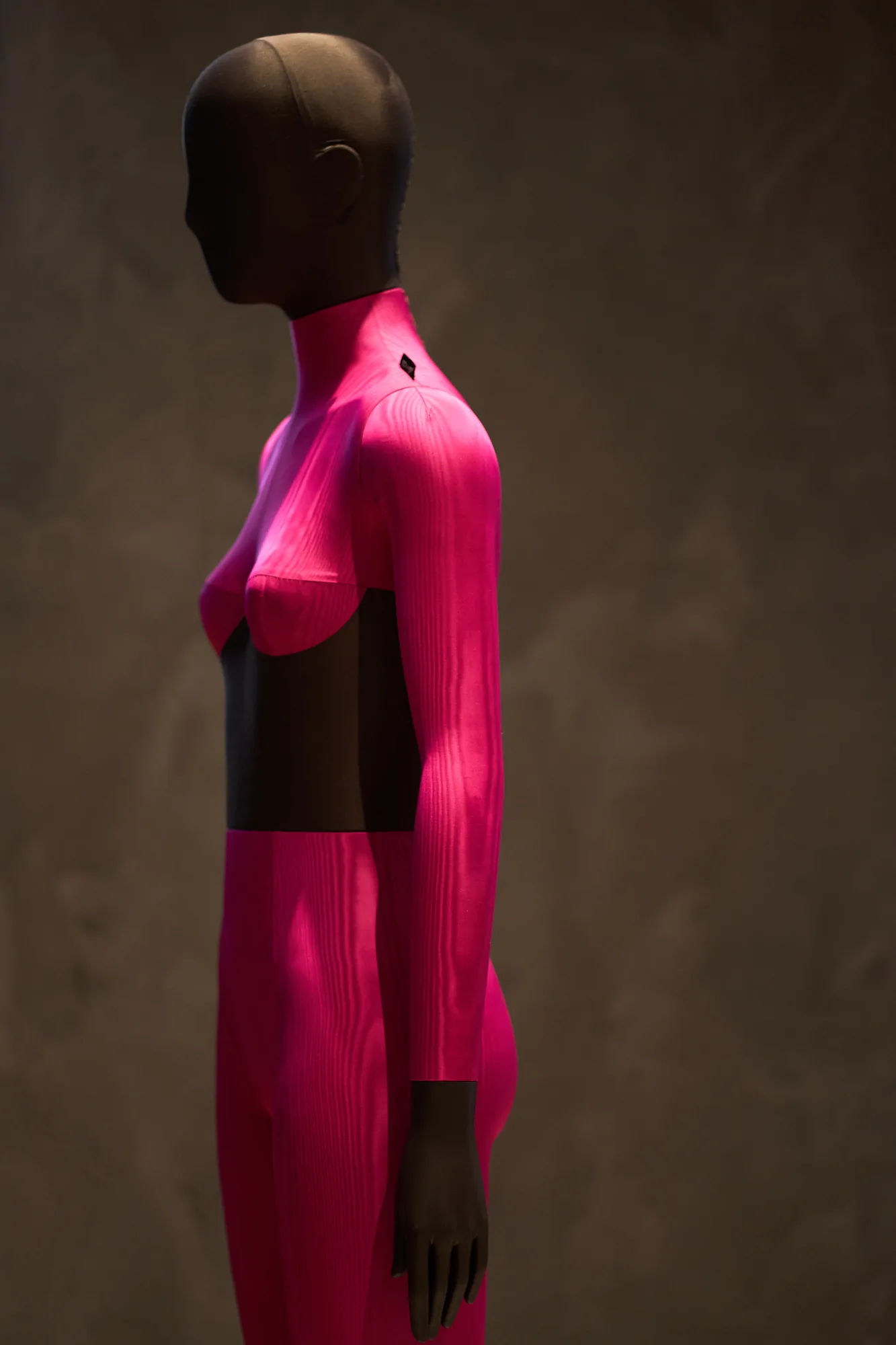 Colourful arrangement of Décor pieces and mannequins (Image 191 of 198)